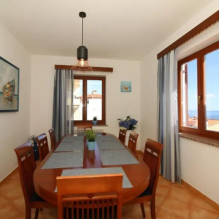 7429a Rabac